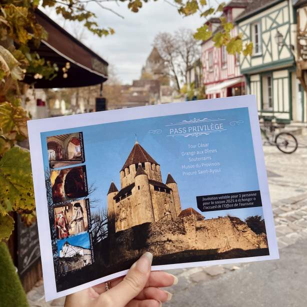 Offre Holidays - Spa + pass monuments Provins Seine et Marne Remparts Tour César